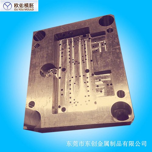 優(yōu)質(zhì)標準模胚生產(chǎn)